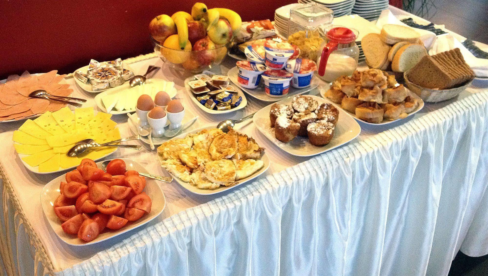 Monet Hotel Plovdiv Restaurant photo